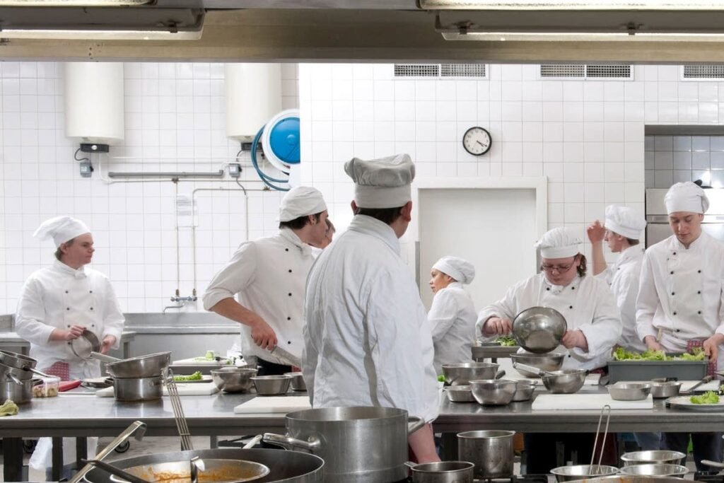 6bc262-splendid-table-cooks-in-kitchen-pidjoe-istock-gettyimagesplus-lede